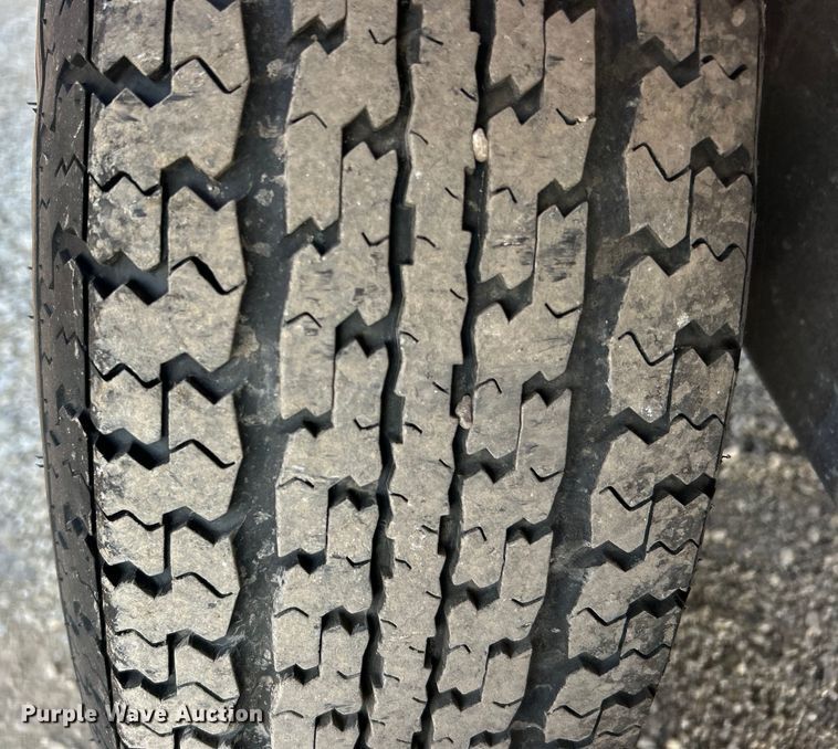 image for item EG0907 2012 T.A. Pelsue  Co. FLXCEN-001 fiber optic trailer