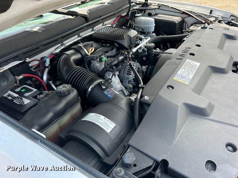 image for item EG0919 2008 Chevrolet  Silverado 3500HD flatbed pickup truck