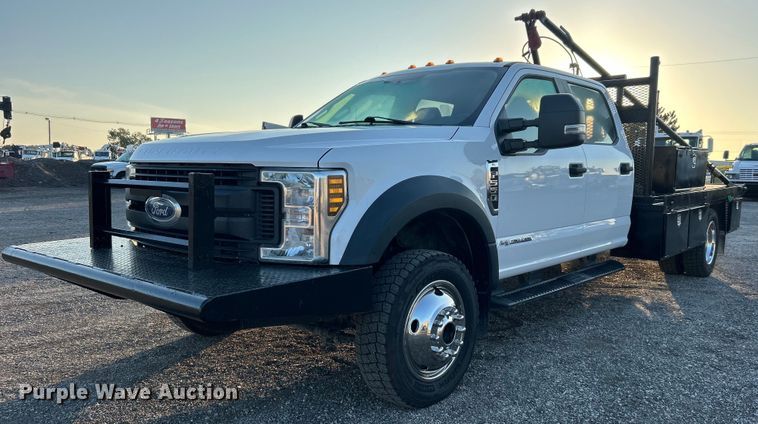image for item EG0928 2019 Ford F550 Super Duty Crew Cab winch truck