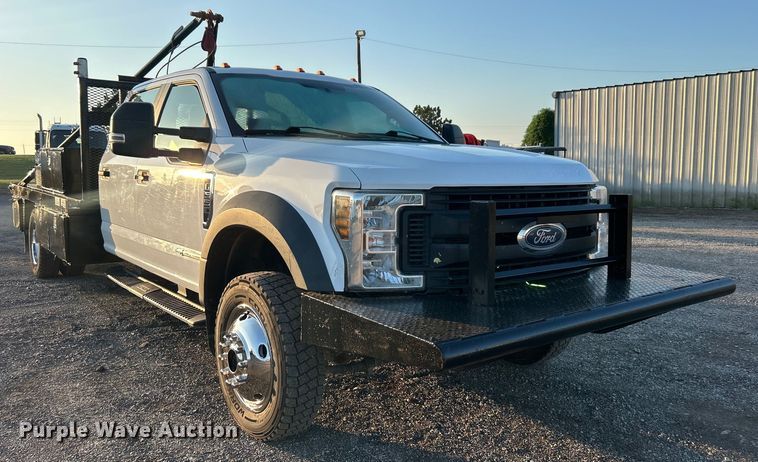 image for item EG0928 2019 Ford F550 Super Duty Crew Cab winch truck