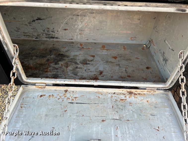 image for item EG0928 2019 Ford F550 Super Duty Crew Cab winch truck