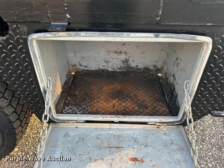 image for item EG0928 2019 Ford F550 Super Duty Crew Cab winch truck