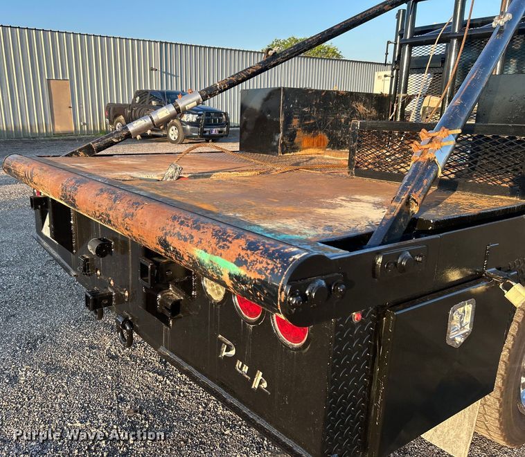 image for item EG0928 2019 Ford F550 Super Duty Crew Cab winch truck