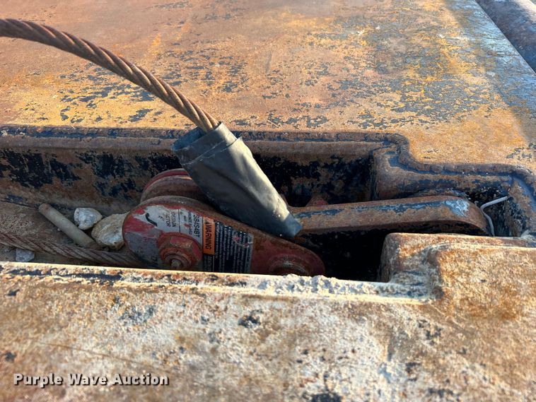 image for item EG0928 2019 Ford F550 Super Duty Crew Cab winch truck