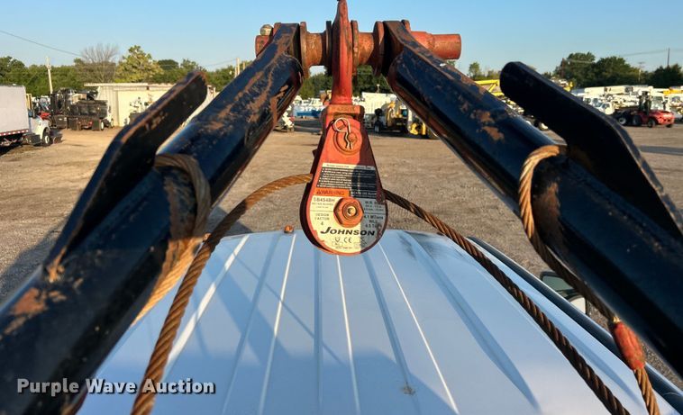 image for item EG0928 2019 Ford F550 Super Duty Crew Cab winch truck