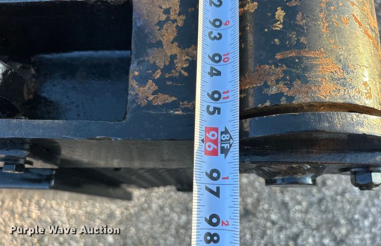 image for item EG0928 2019 Ford F550 Super Duty Crew Cab winch truck