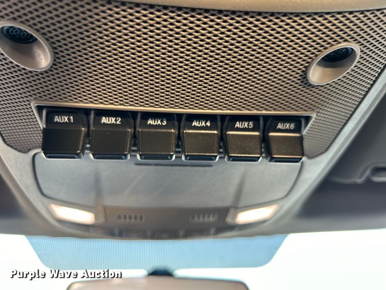 image for item EG0928 2019 Ford F550 Super Duty Crew Cab winch truck