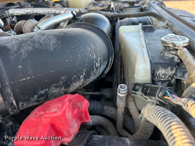 image for item EG0928 2019 Ford F550 Super Duty Crew Cab winch truck