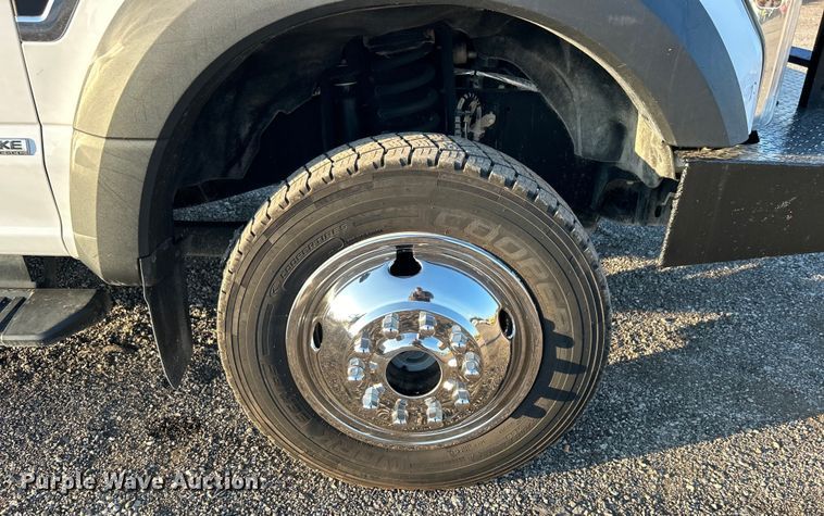 image for item EG0928 2019 Ford F550 Super Duty Crew Cab winch truck