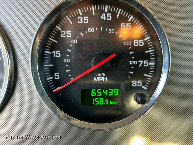 image for item EG0929 2013 Kenworth  T370 flatbed truck