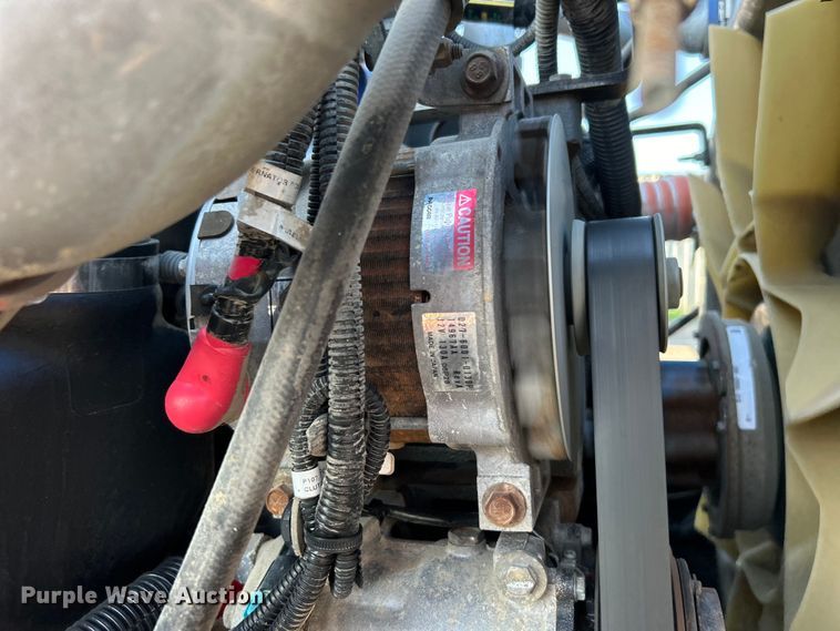 image for item EG0929 2013 Kenworth  T370 flatbed truck