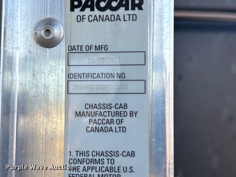 image for item EG0929 2013 Kenworth  T370 flatbed truck