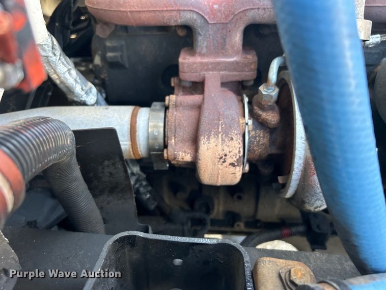 image for item EG0937 2002 Freightliner  FL70 box truck