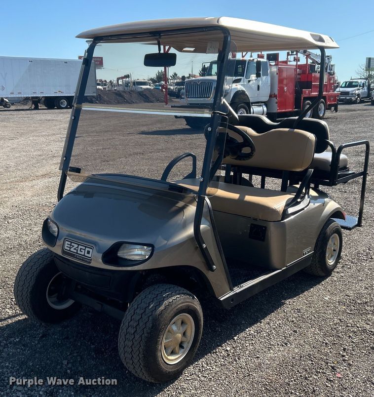 image for item EG0946 2014 EZ-Go TXT golf cart