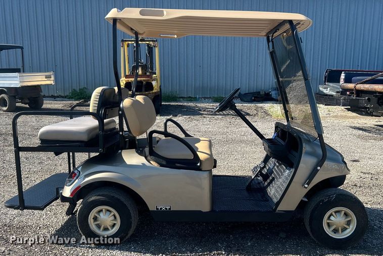 image for item EG0946 2014 EZ-Go TXT golf cart