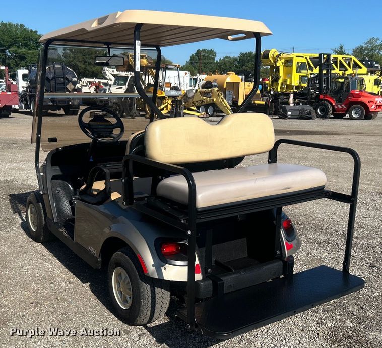 image for item EG0946 2014 EZ-Go TXT golf cart