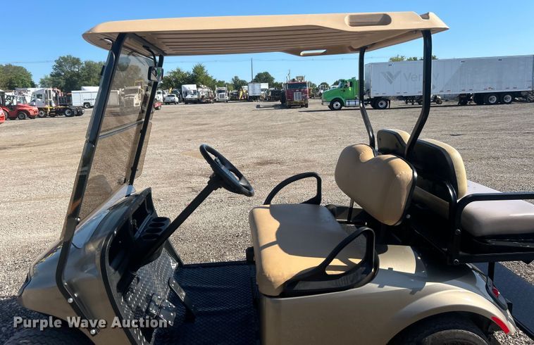 image for item EG0946 2014 EZ-Go TXT golf cart