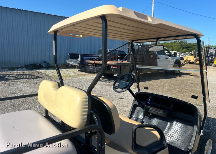 image for item EG0946 2014 EZ-Go TXT golf cart