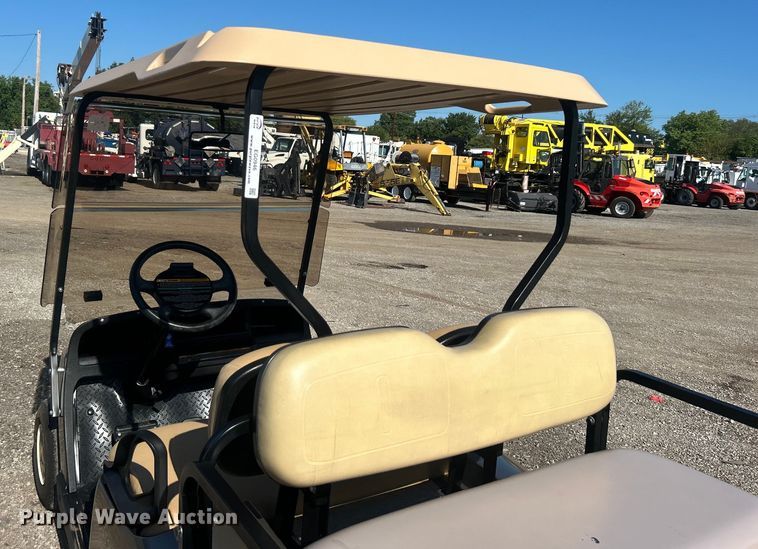 image for item EG0946 2014 EZ-Go TXT golf cart