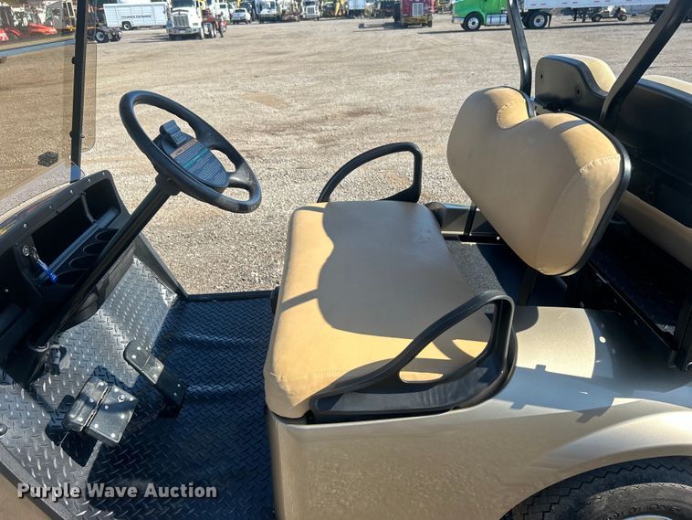 image for item EG0946 2014 EZ-Go TXT golf cart