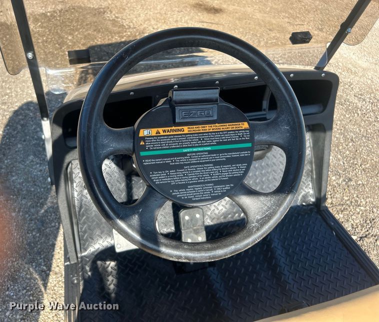 image for item EG0946 2014 EZ-Go TXT golf cart