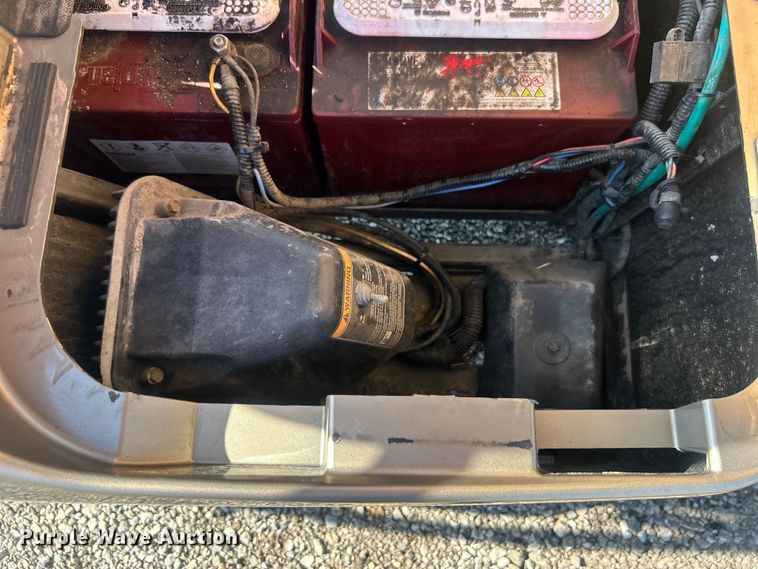 image for item EG0946 2014 EZ-Go TXT golf cart