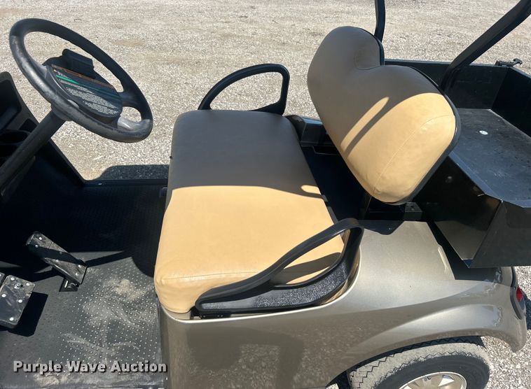 image for item EG0950 2014 EZ-Go TXT golf cart