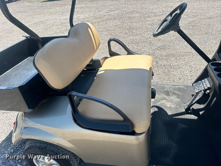 image for item EG0950 2014 EZ-Go TXT golf cart
