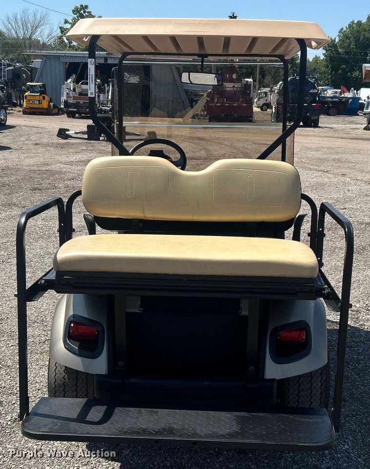 image for item EG0951 2014 EZ-Go TXT golf cart