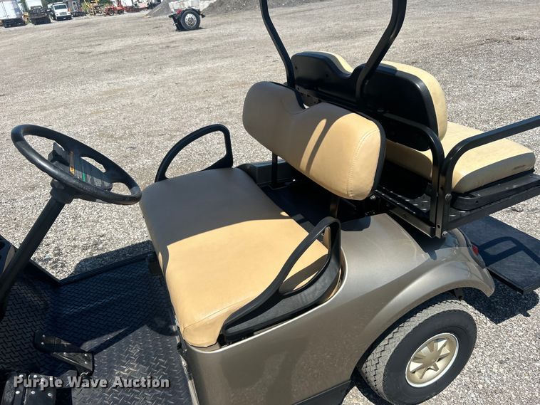 image for item EG0951 2014 EZ-Go TXT golf cart