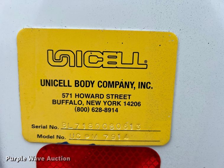 image for item EG0962 2013 Chevrolet  Express 3500 box truck