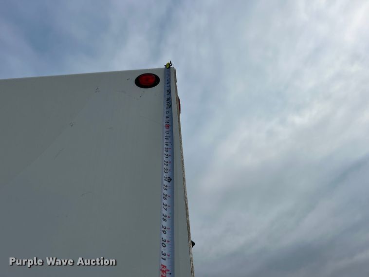 image for item EG0962 2013 Chevrolet  Express 3500 box truck