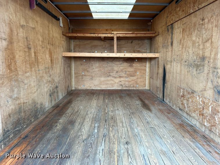 image for item EG0962 2013 Chevrolet  Express 3500 box truck