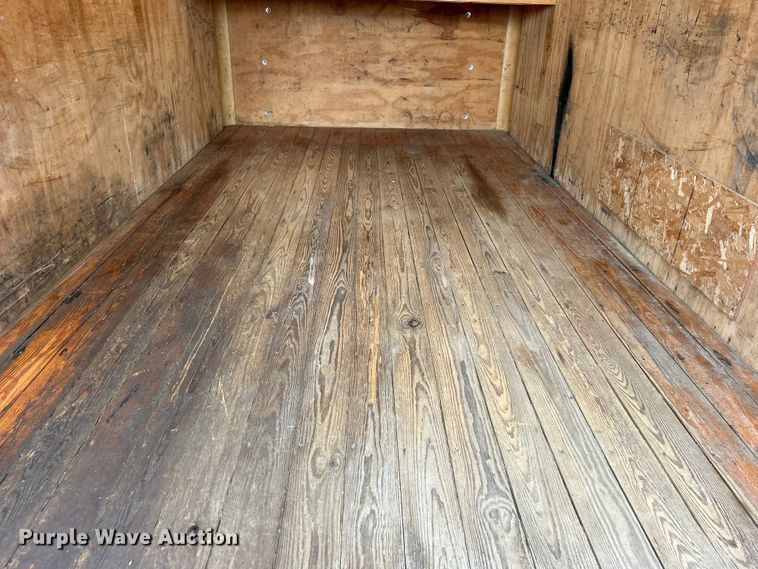 image for item EG0962 2013 Chevrolet  Express 3500 box truck