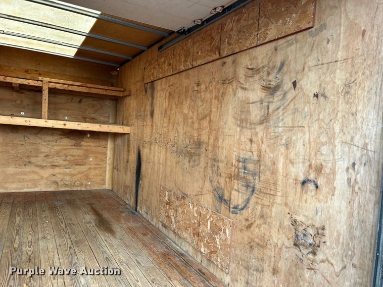 image for item EG0962 2013 Chevrolet  Express 3500 box truck