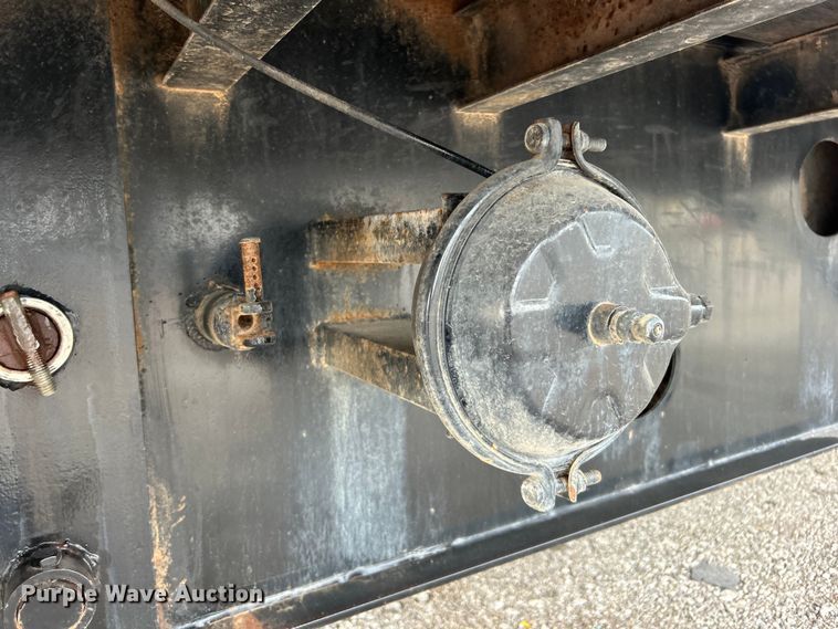 image for item EG0965 1990 Transtech Ltd Deck K17 drop deck trailer