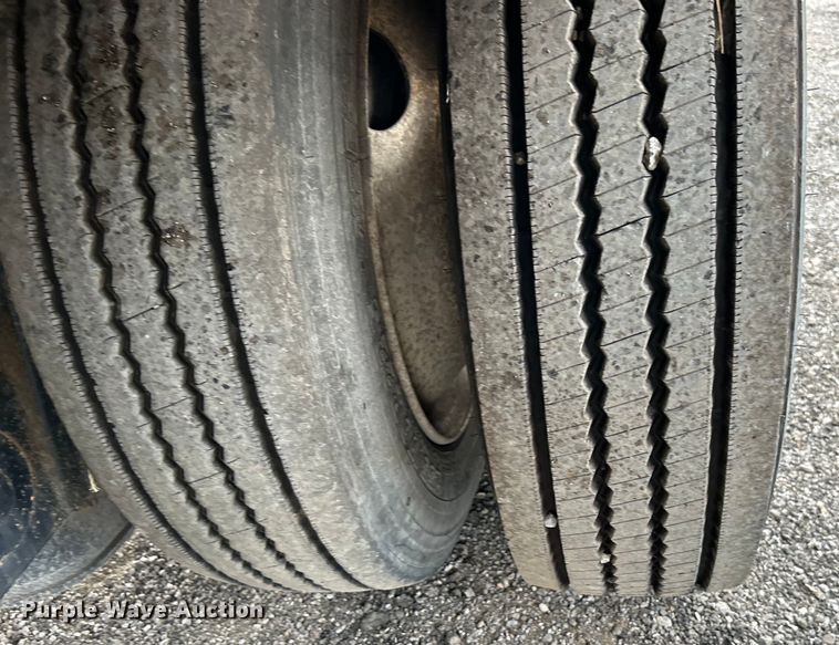 image for item EG0965 1990 Transtech Ltd Deck K17 drop deck trailer