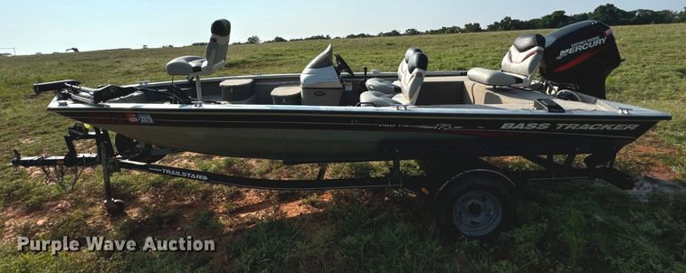 image for item EH4003 2003 Bass Tracker Pro Crappie 175 boat
