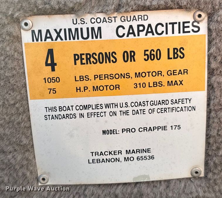 image for item EH4003 2003 Bass Tracker Pro Crappie 175 boat