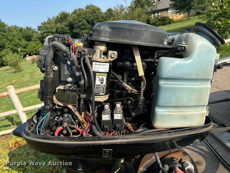 image for item EH4003 2003 Bass Tracker Pro Crappie 175 boat