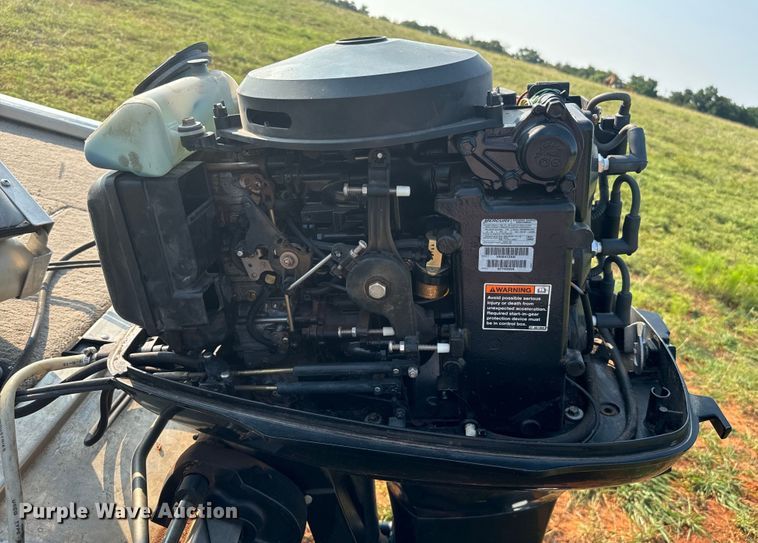 image for item EH4003 2003 Bass Tracker Pro Crappie 175 boat