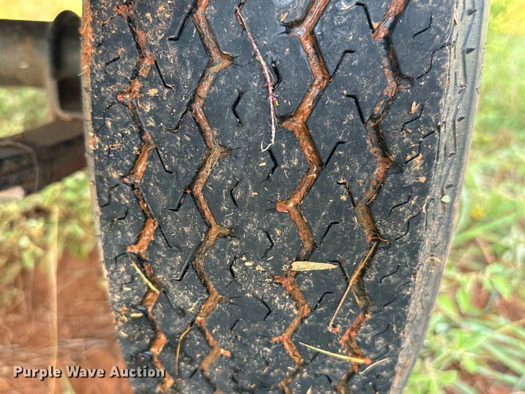 image for item EH4003 2003 Bass Tracker Pro Crappie 175 boat