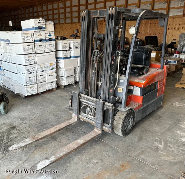 image for item EH4422 2006 Toyota 7FBEU20 forklift