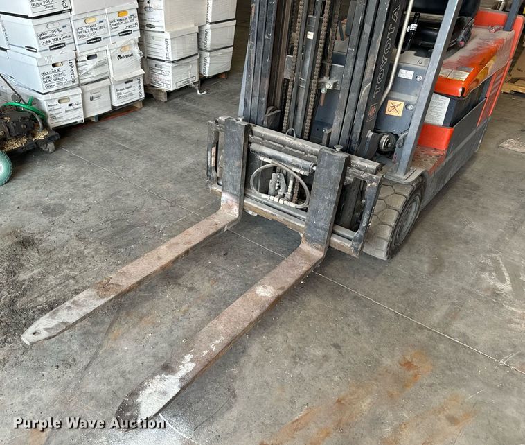 image for item EH4422 2006 Toyota 7FBEU20 forklift
