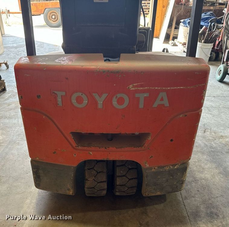 image for item EH4422 2006 Toyota 7FBEU20 forklift