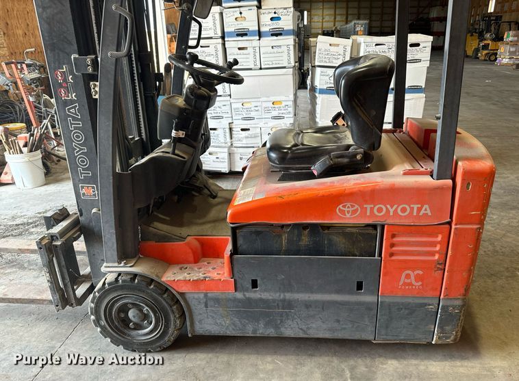 image for item EH4422 2006 Toyota 7FBEU20 forklift
