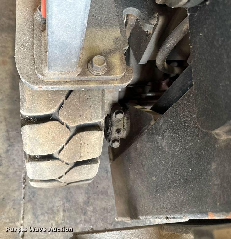 image for item EH4422 2006 Toyota 7FBEU20 forklift