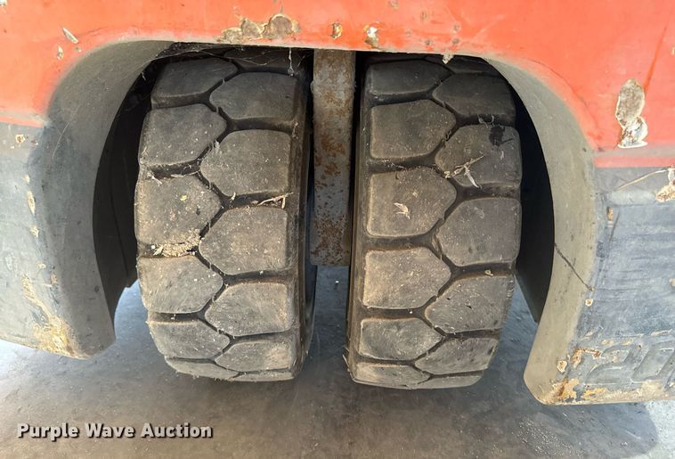 image for item EH4422 2006 Toyota 7FBEU20 forklift