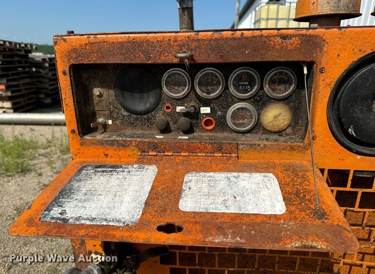 image for item EH4423 Sullivan Machinery Company D1850 air compressor