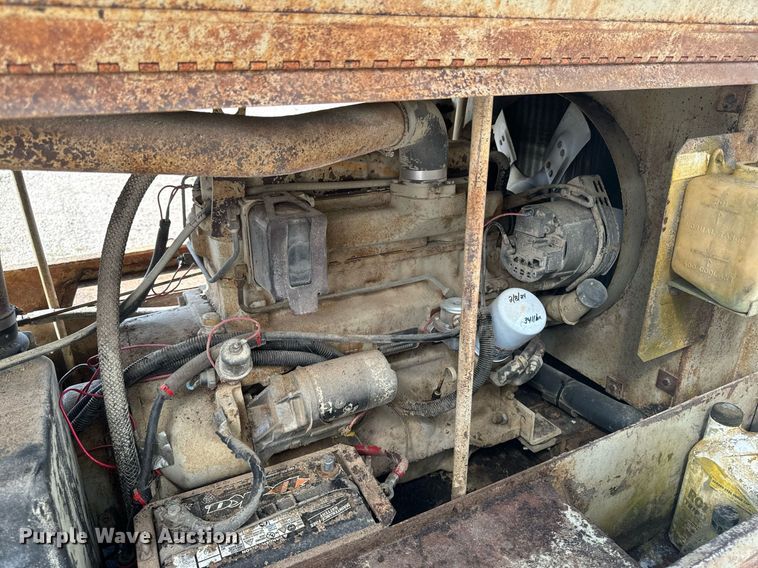 image for item EH4423 Sullivan Machinery Company D1850 air compressor